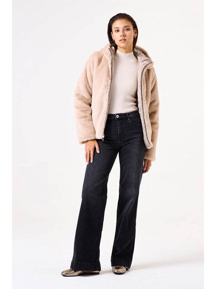 Garcia Kurtka zimowa w kolorze kremowym rozmiar: S