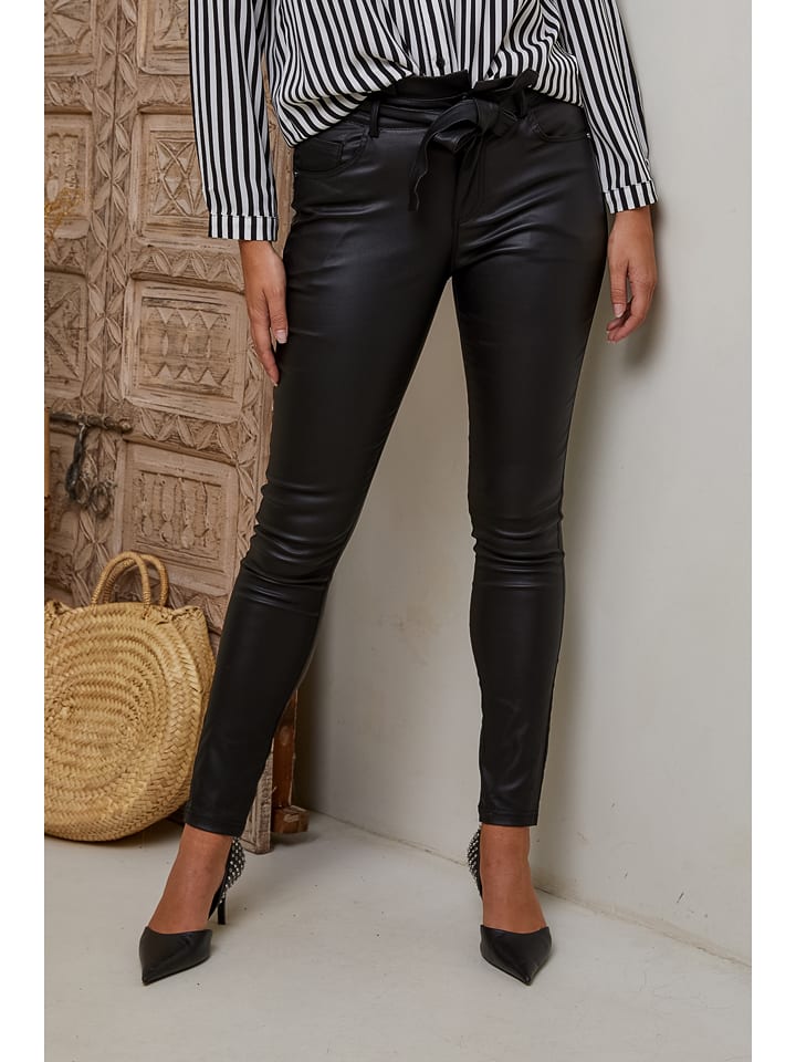 Joséfine Spodnie "Xana" w kolorze czarnym ze skóry syntetycznej rozmiar: L
