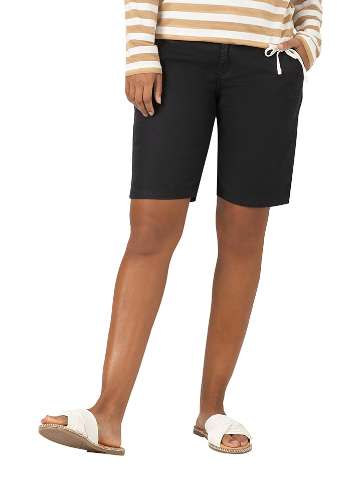 Timezone Szorty w kolorze czarnym rozmiar: W28