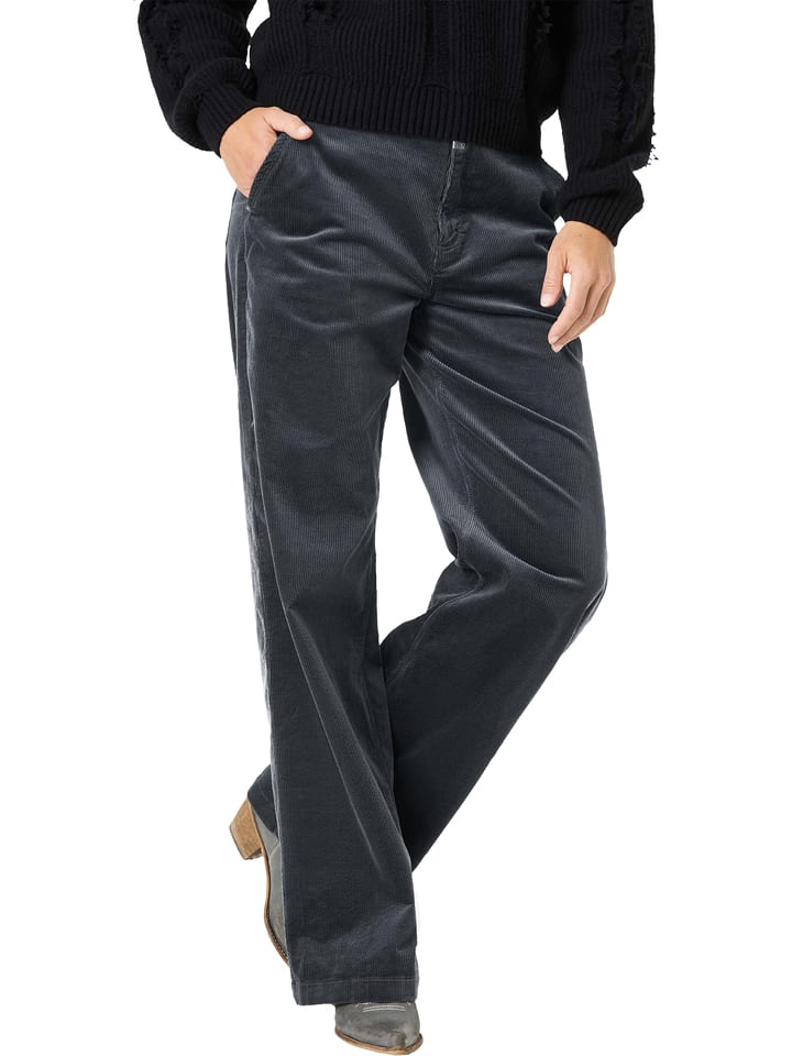 Timezone Spodnie sztruksowe w kolorze czarnym rozmiar: W28/L32