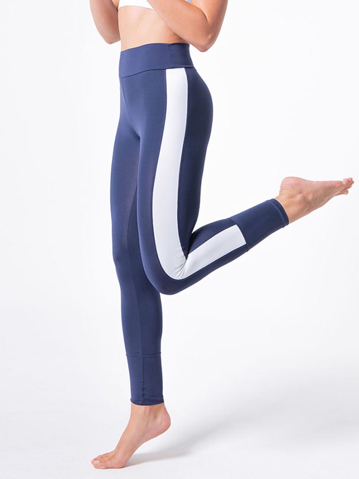 Anaissa Legginsy w kolorze granatowo-białym rozmiar: M/L
