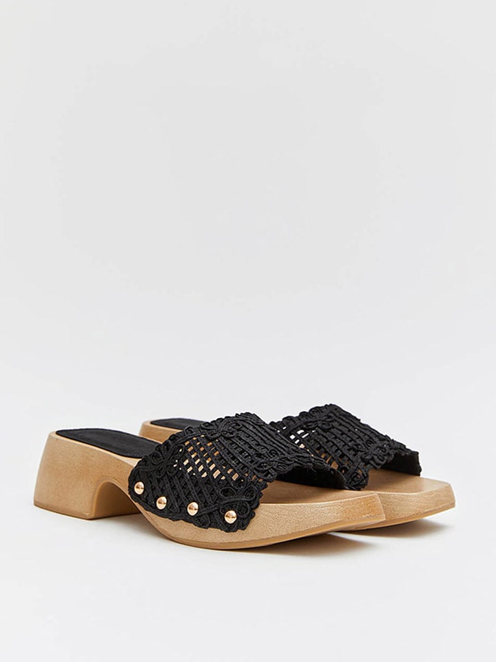 Bellucci Klapki w kolorze czarnym rozmiar: 37