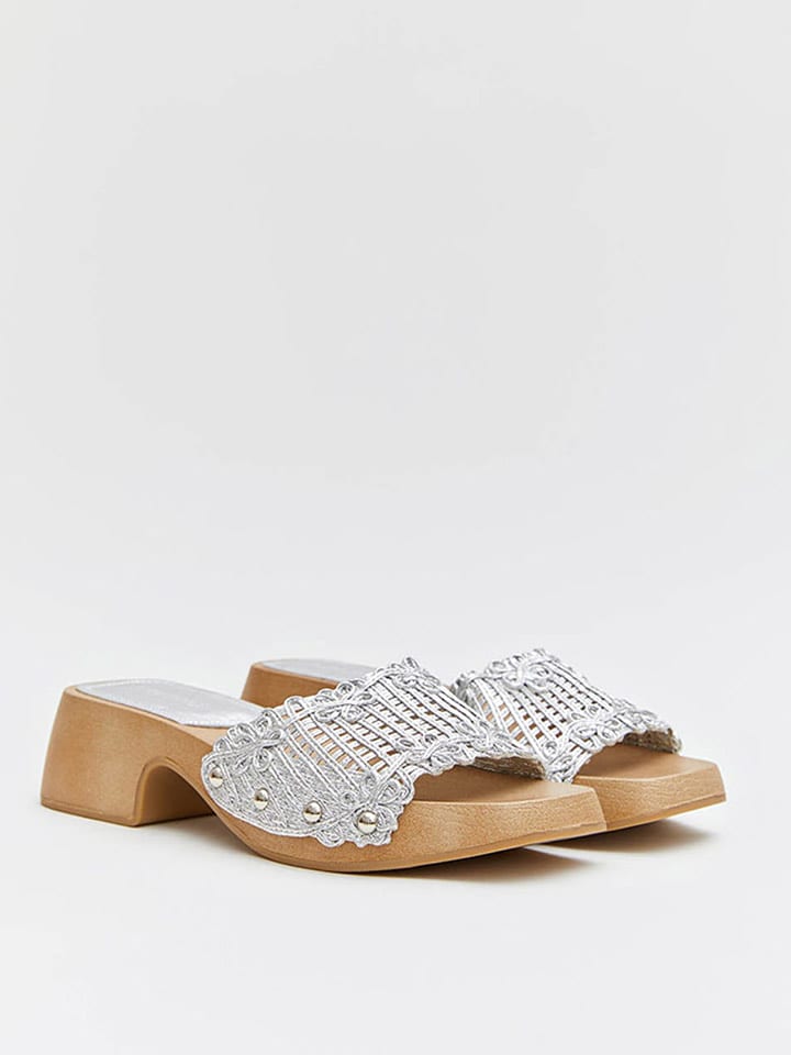 Bellucci Klapki w kolorze srebrnym rozmiar: 39