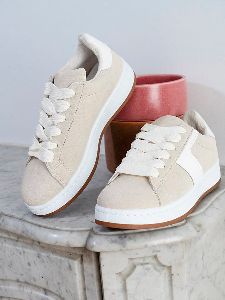 Bellucci Sneakersy w kolorze beżowo-białym rozmiar: 40