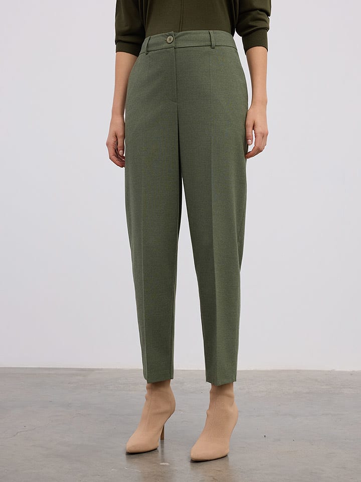 BGN Spodnie w kolorze zielonym rozmiar: 40