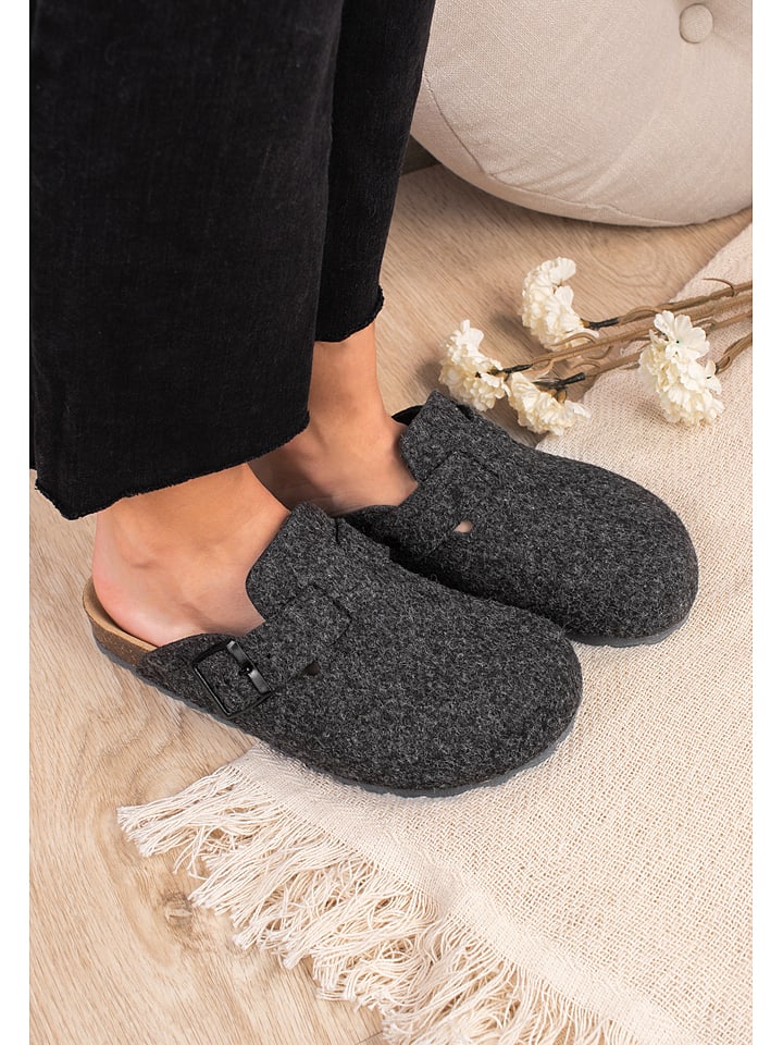 billowy Chodaki w kolorze czarnym rozmiar: 39