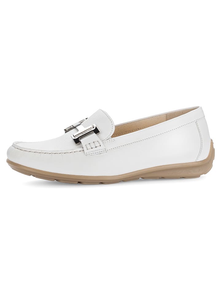 Gabor Skórzane mokasyny w kolorze białym rozmiar: 37,5