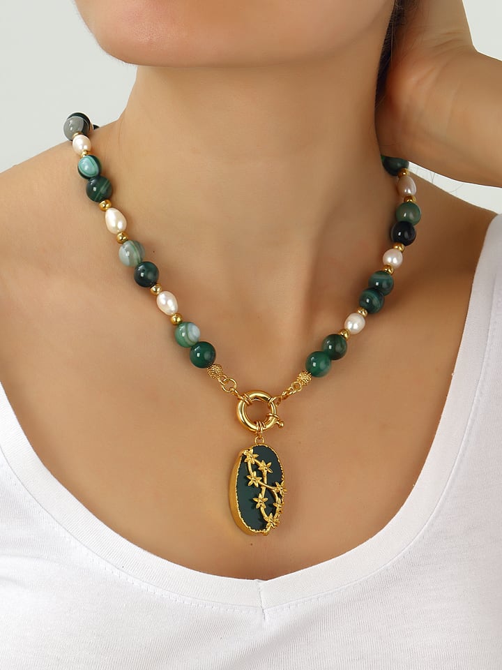 L'Atelier de Gaia Pozłacany naszyjnik z elementami ozdobnymi - dł. 50 cm rozmiar: onesize