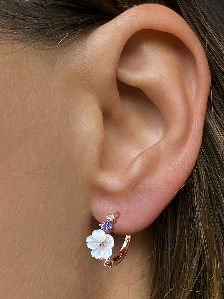 Les Petites Précieuses Pozłacane kolczyki-kreole z masą perłową i cyrkoniami rozmiar: onesize