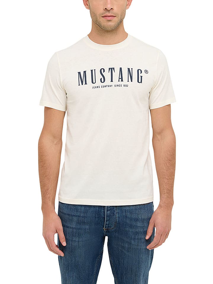 Mustang Koszulka w kolorze kremowym rozmiar: L