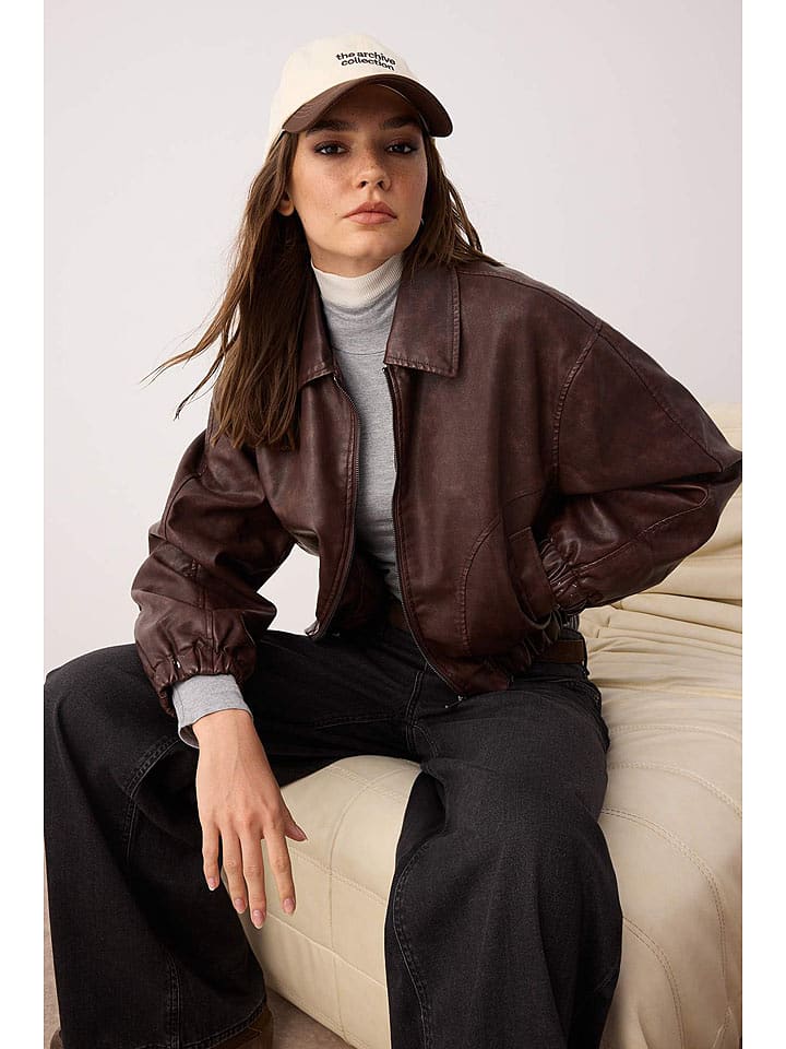 trendyol Kurtka w kolorze ciemnobrązowym ze skóry syntetycznej rozmiar: L