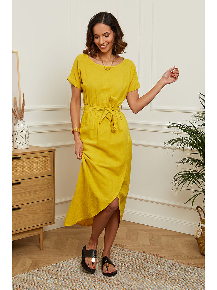 Le Monde du Lin Sukienka "Lydia" w kolorze musztardowym rozmiar: 38/40