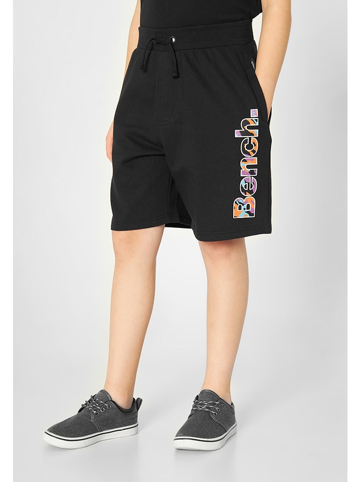 Bench Szorty dresowe "Shuggie" w kolorze czarnym rozmiar: 140