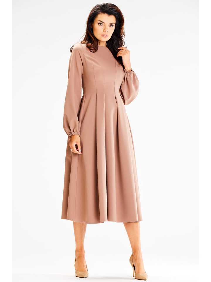 Awama Sukienka w kolorze beżowym rozmiar: L