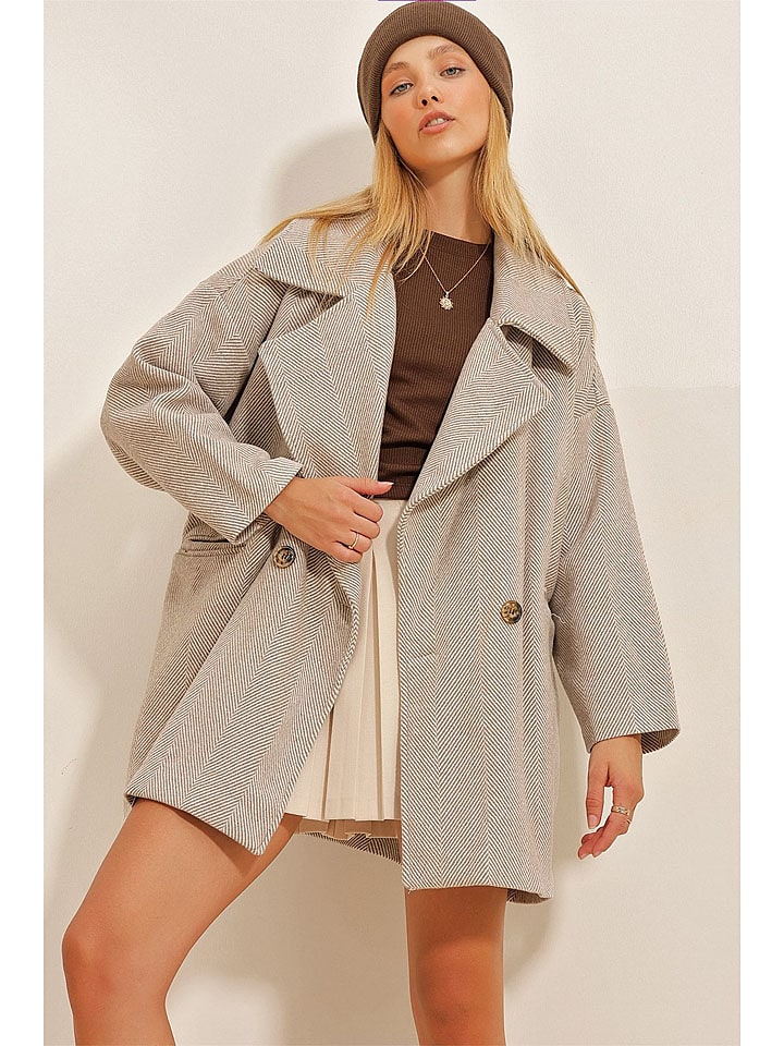 Trend Alaçatı Stili Płaszcz przejściowy w kolorze beżowym rozmiar: L