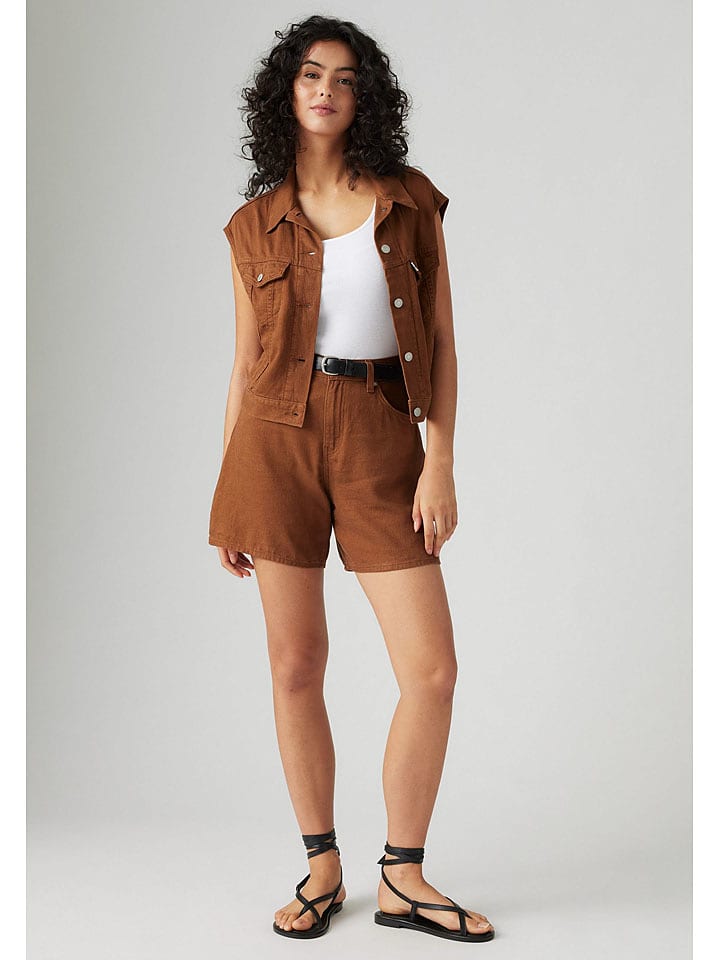 Levi's Szorty w kolorze jasnobrązowym rozmiar: W24