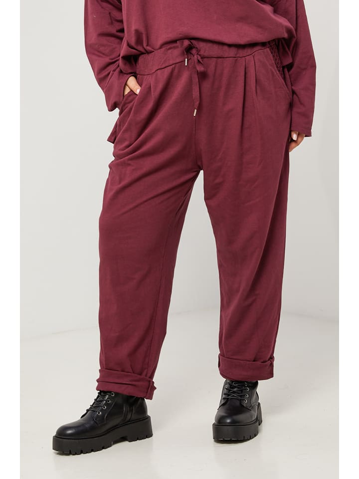 Curvy Lady Spodnie w kolorze bordowym rozmiar: 44/46