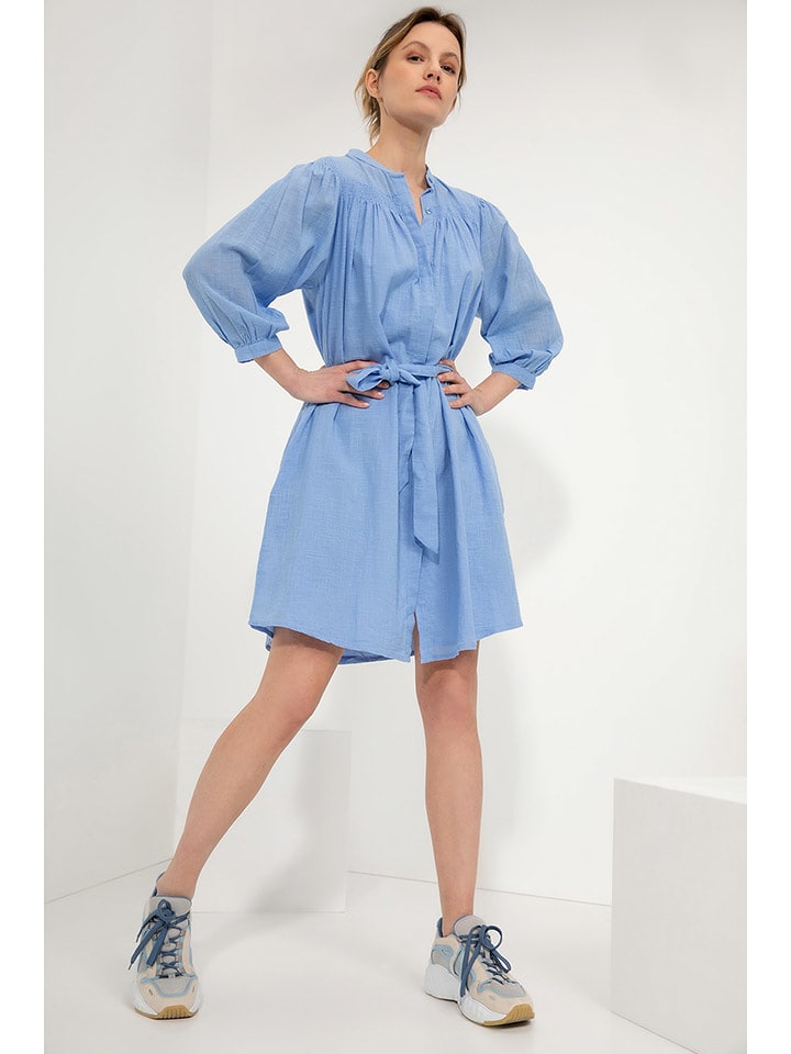 Josephine & Co Sukienka w kolorze błękitnym rozmiar: 40