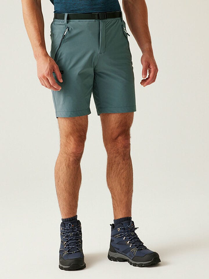 Regatta Szorty funkcyjne "Xert III" w kolorze zielonym rozmiar: 52