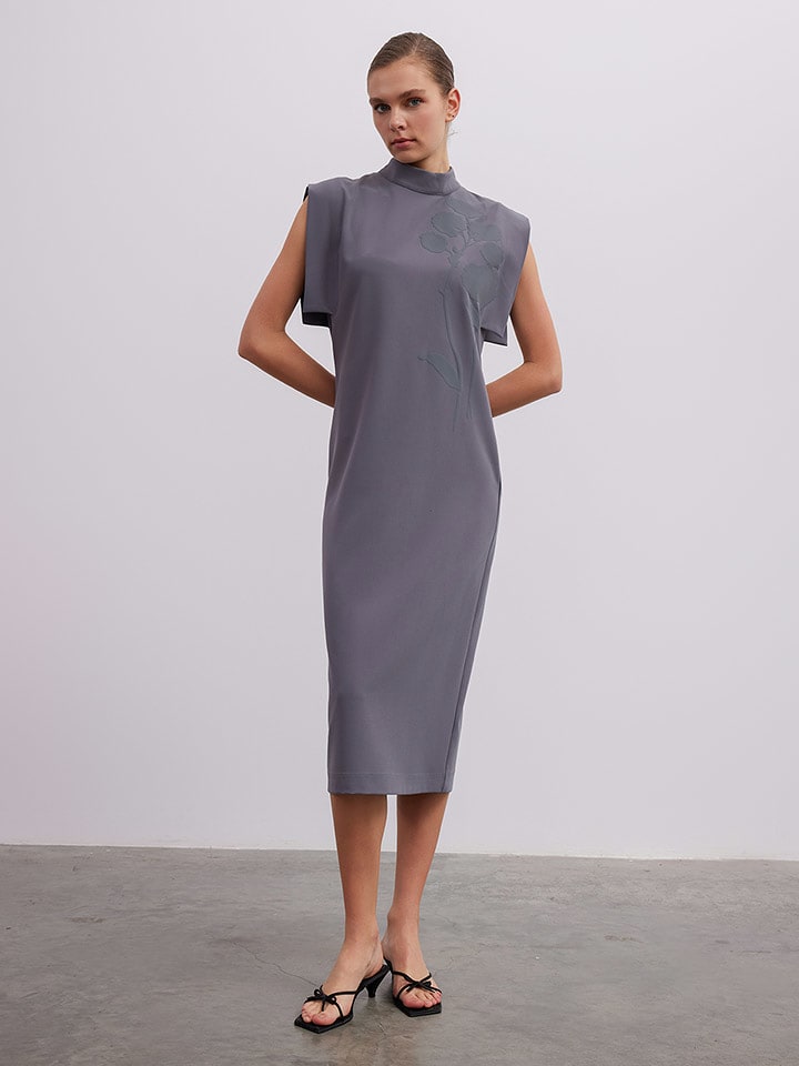 BGN Sukienka w kolorze antracytowym rozmiar: 40