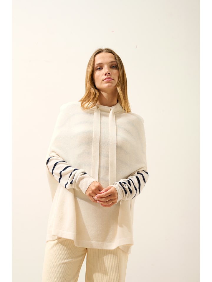 Just Cashmere Kaszmirowe ponczo "Miamar" w kolorze białym rozmiar: M