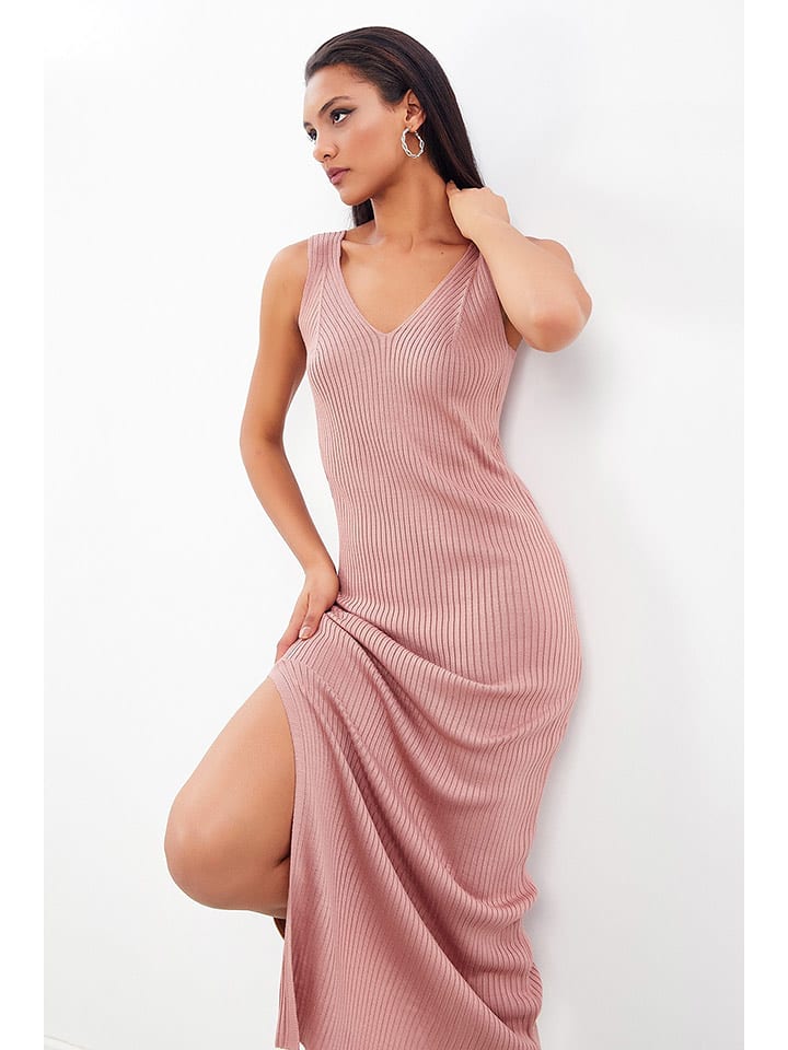 Milan Kiss Sukienka w kolorze różowym rozmiar: M