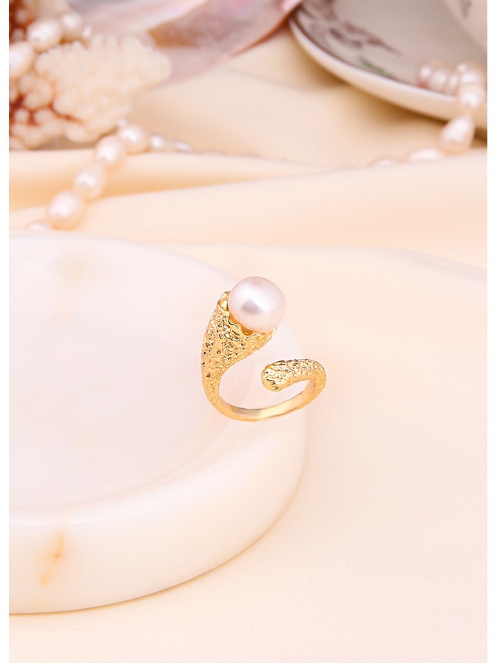 L'Atelier de Gaia Pozłacany pierścionek z perłą rozmiar: onesize