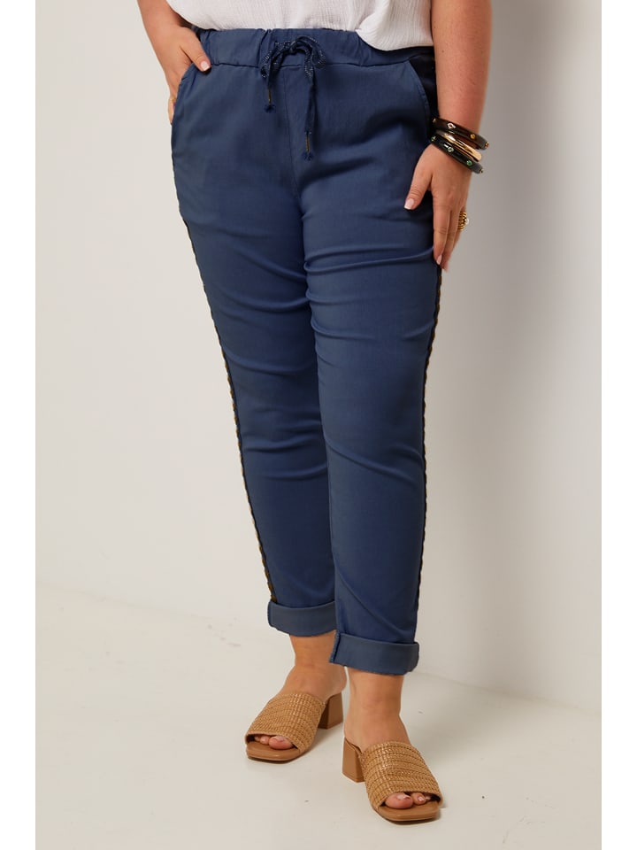 Curvy Lady Spodnie w kolorze granatowym rozmiar: 40/42