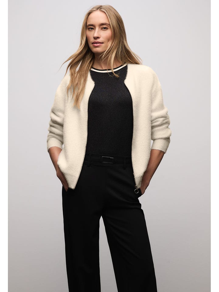 Street One Kardigan w kolorze kremowym rozmiar: 42