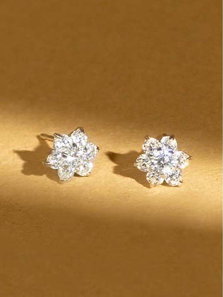 OR ÉCLAT Złote kolczyki-wkrętki "Le Messager Blanc" z cyrkoniami rozmiar: onesize