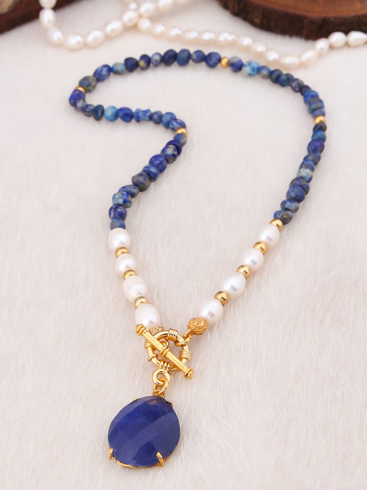 L'Atelier de Gaia Pozłacany naszyjnik z elementami ozdobnymi - dł. 50 cm rozmiar: onesize