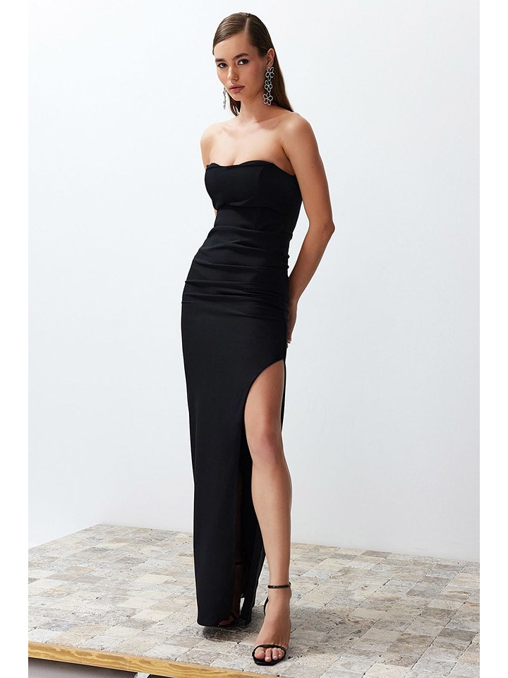 trendyol Sukienka w kolorze czarnym rozmiar: 34