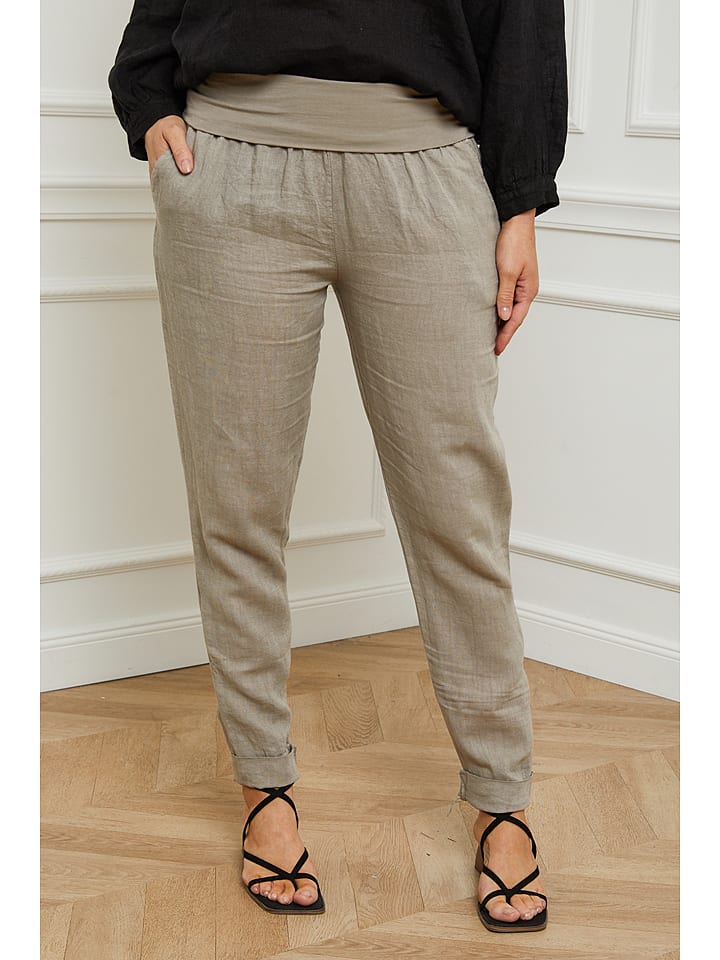 Curvy Lady Lniane spodnie "Provence" w kolorze szarobrązowym rozmiar: 40/42