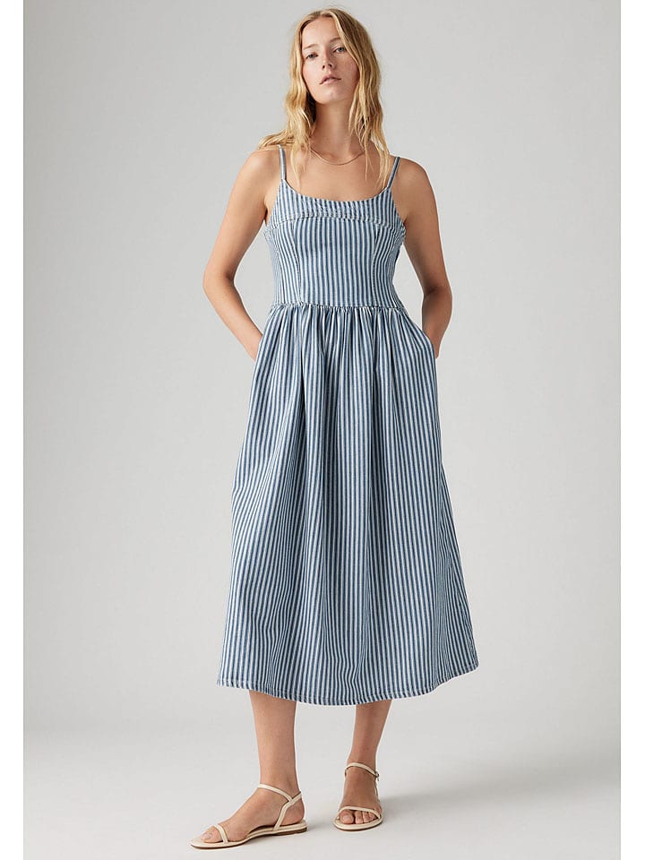 Levi's Sukienka w kolorze błękitno-białym rozmiar: M