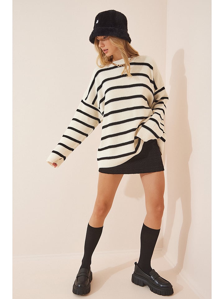 Happiness Istanbul Sweter w kolorze białym rozmiar: onesize