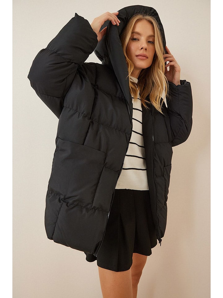 Happiness Istanbul Płaszcz pikowany w kolorze czarnym rozmiar: onesize