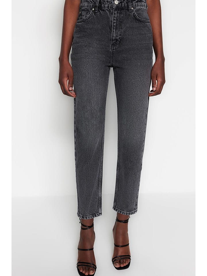 trendyol Dżinsy - Mom fit - w kolorze antracytowym rozmiar: 42