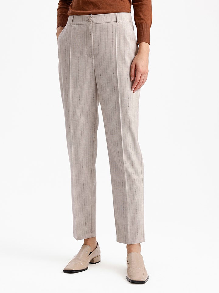 BGN Spodnie w kolorze jasnoszarym rozmiar: 40