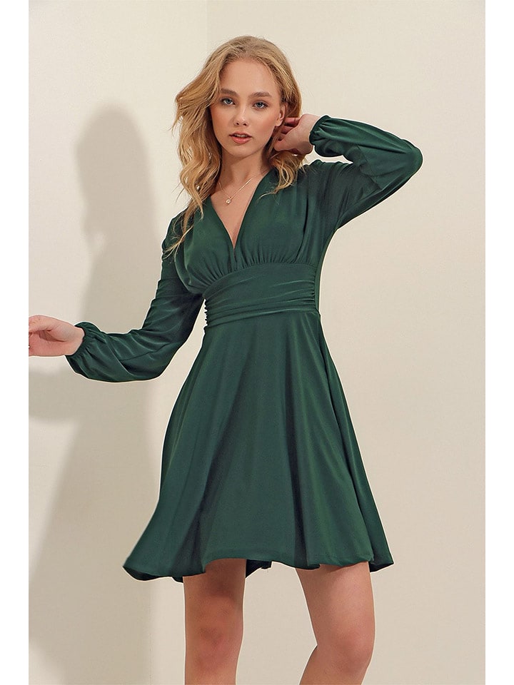 trendyol Sukienka w kolorze ciemnozielonym rozmiar: L