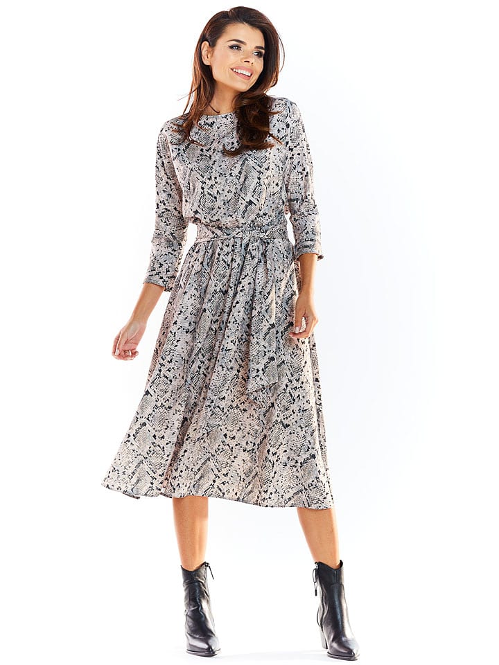 Awama Sukienka w kolorze kremowym rozmiar: L