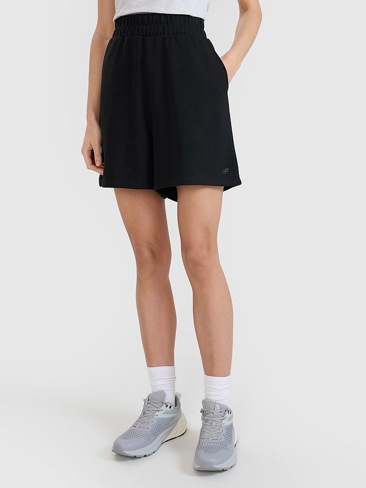 4F Szorty w kolorze czarnym rozmiar: S