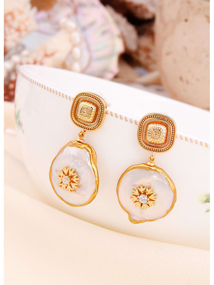 L'Atelier de Gaia Pozłacane kolczyki z masą perłową rozmiar: onesize