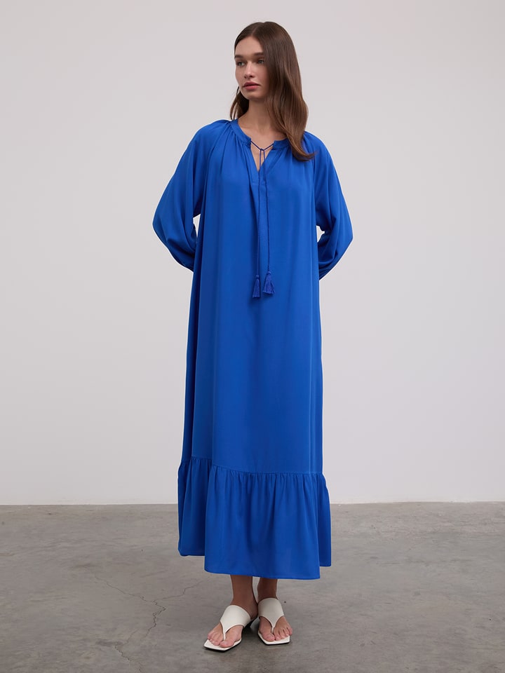 BGN Sukienka w kolorze niebieskim rozmiar: 38