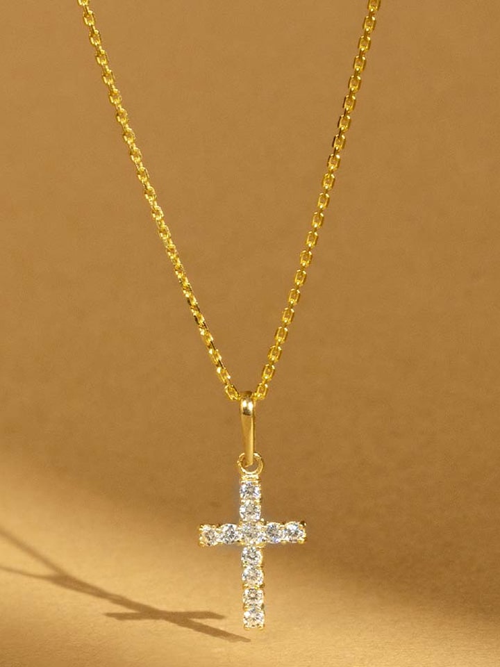 L instant d Or Złota zawieszka "Croix Vérité" z cyrkoniami rozmiar: onesize