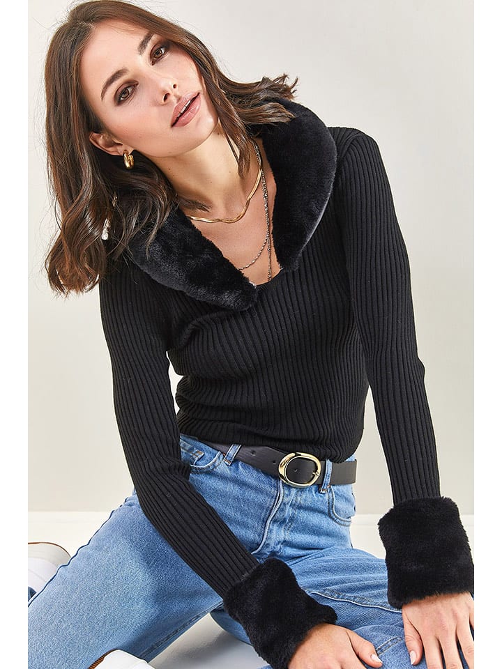 Bianco Lucci Sweter w kolorze czarnym rozmiar: onesize