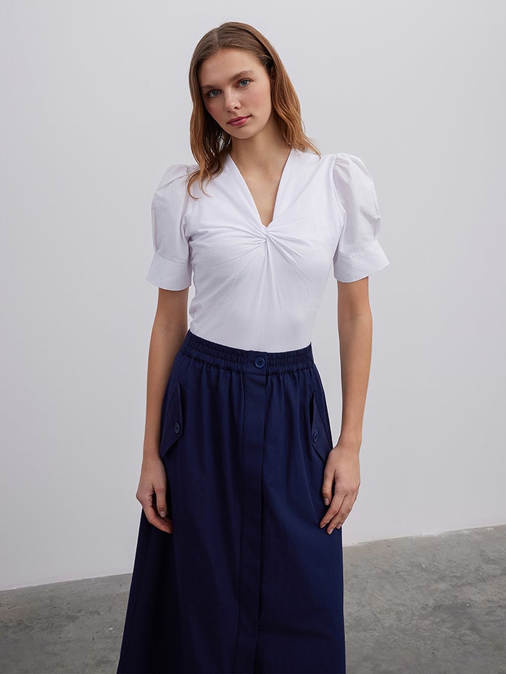 BGN Koszulka w kolorze białym rozmiar: 36