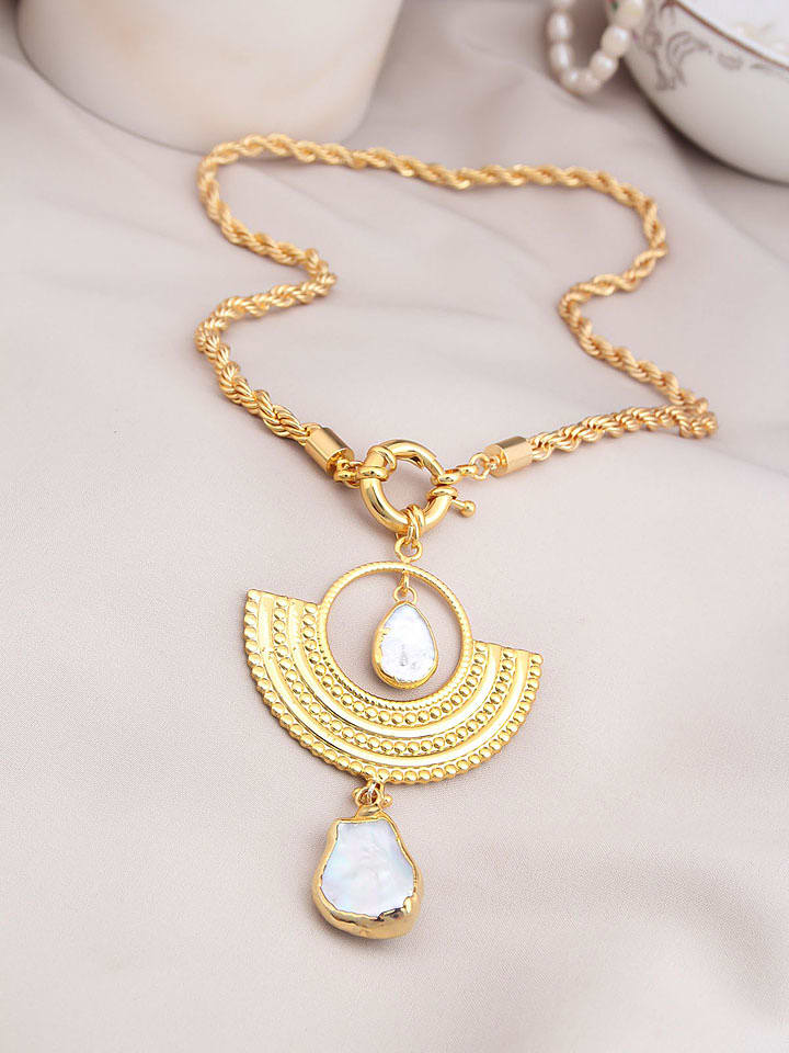 L'Atelier de Gaia Pozłacany naszyjnik z zawieszką - dł. 45 cm rozmiar: onesize