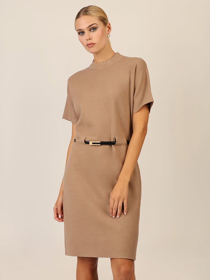 APART Sukienka dzianinowa w kolorze karmelowym rozmiar: 44/46