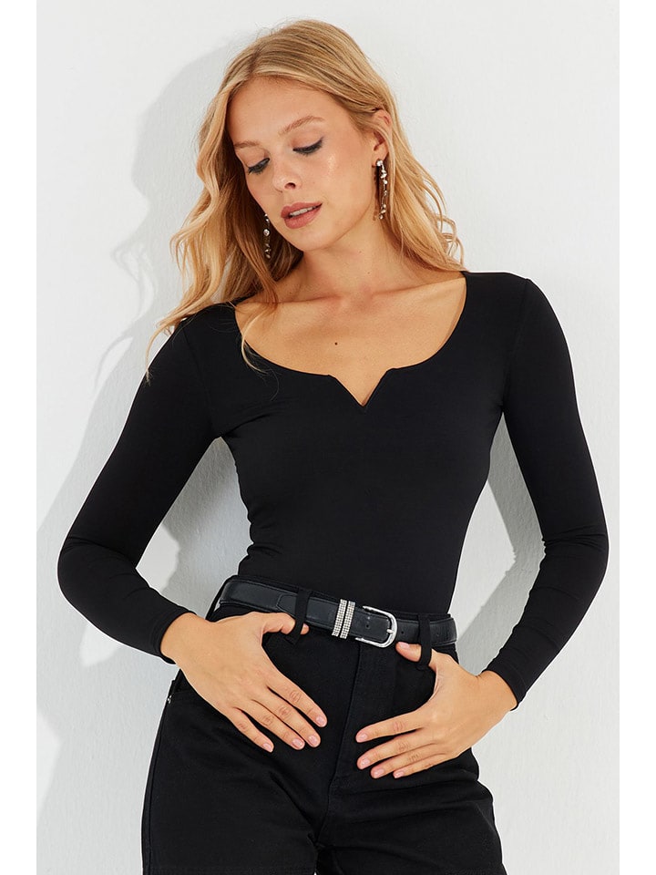 trendyol Koszulka w kolorze czarnym rozmiar: M