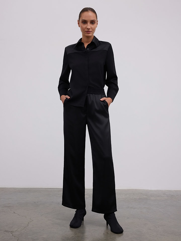 BGN Spodnie w kolorze czarnym rozmiar: 40